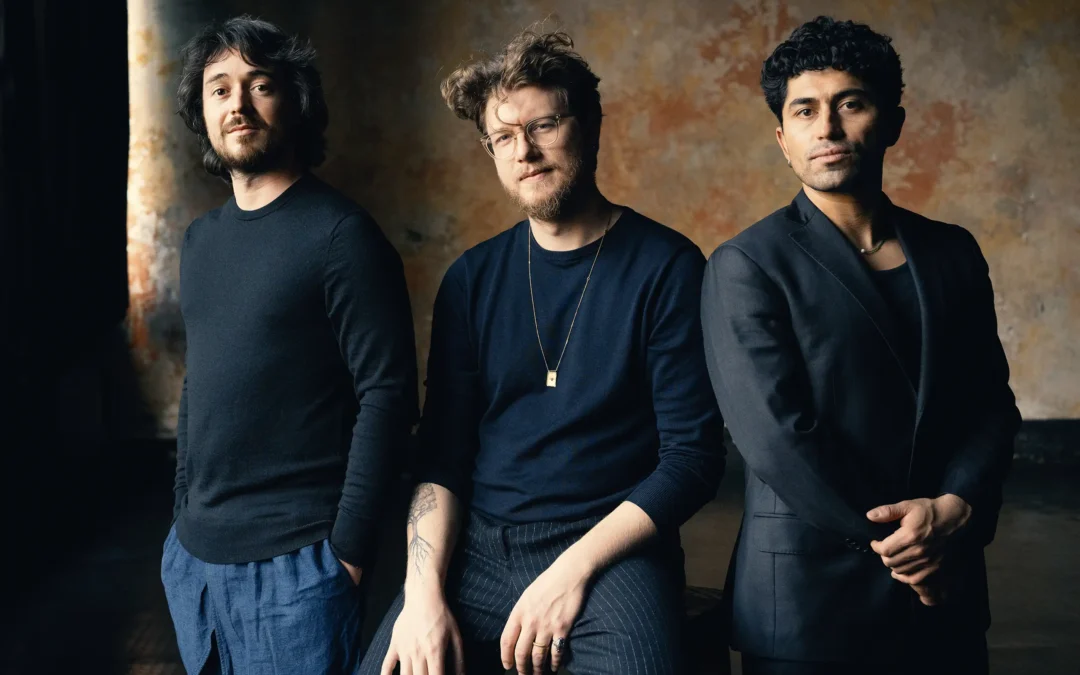 MARK PRIORE TRIO « LUX DIVINA »